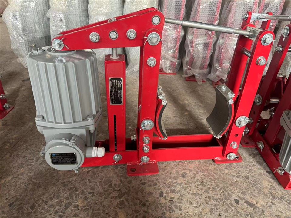Broms (Əyləc) För kran TKG Elektrohydraulisk trumbroms