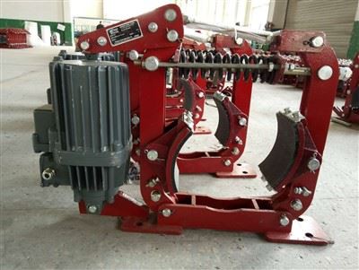 YWZ9-630/301 Hydraulisk lyftbroms med thruster